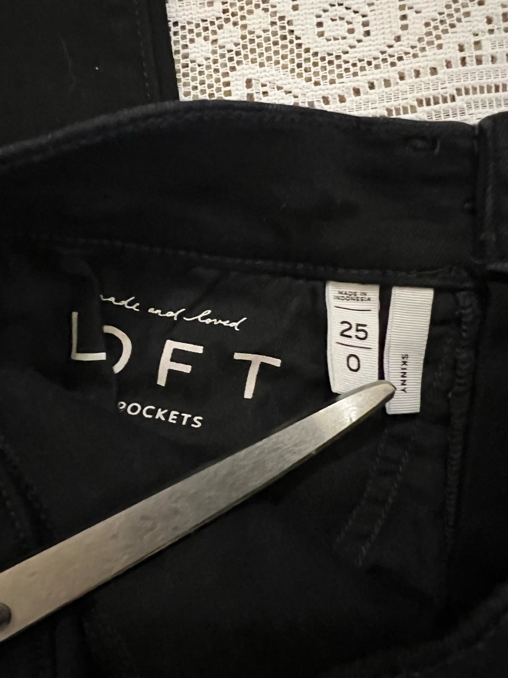 Loft jeans - Picture 3 of 3